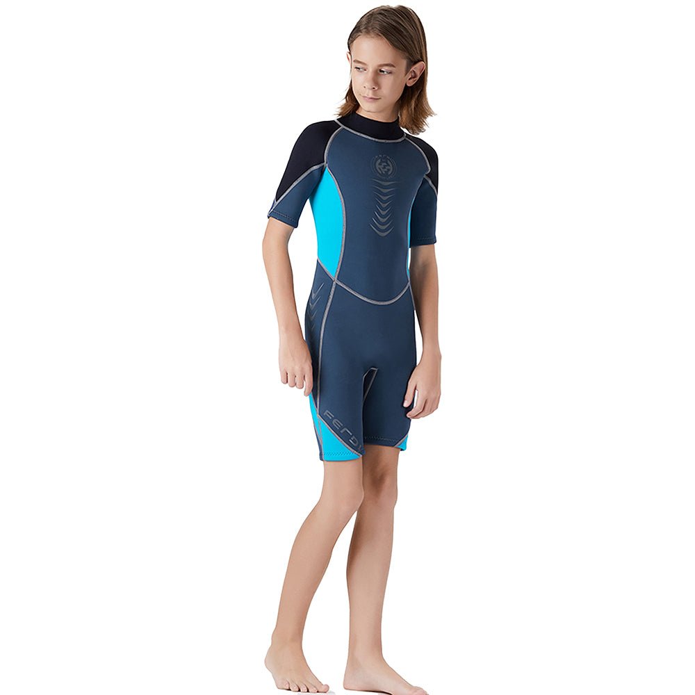 Colorblock Black & Light Blue 2.5mm Neoprene Knee Length Kids Swimsuit, Half Sleeves Swimwear - Little Surprise BoxColorblock Black & Light Blue 2.5mm Neoprene Knee Length Kids Swimsuit, Half Sleeves Swimwear
