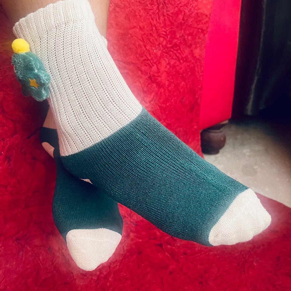 Cream & Green christmas Tree, 3d Pop up chrsitmas Ankle length socks for kids - Little Surprise BoxCream & Green christmas Tree, 3d Pop up chrsitmas Ankle length socks for kids