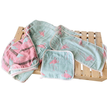 Flamingo Print 3 pcs Combo of Muslin Blanket, Square Napkin and Burp Napkin Set - Little Surprise BoxFlamingo Print 3 pcs Combo of Muslin Blanket, Square Napkin and Burp Napkin Set