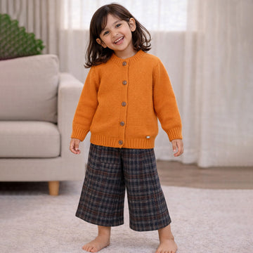 2 Pcs Orange Sweatshirt with Grey Checkered wide-Leg Three fourth styled Pants for Kids
