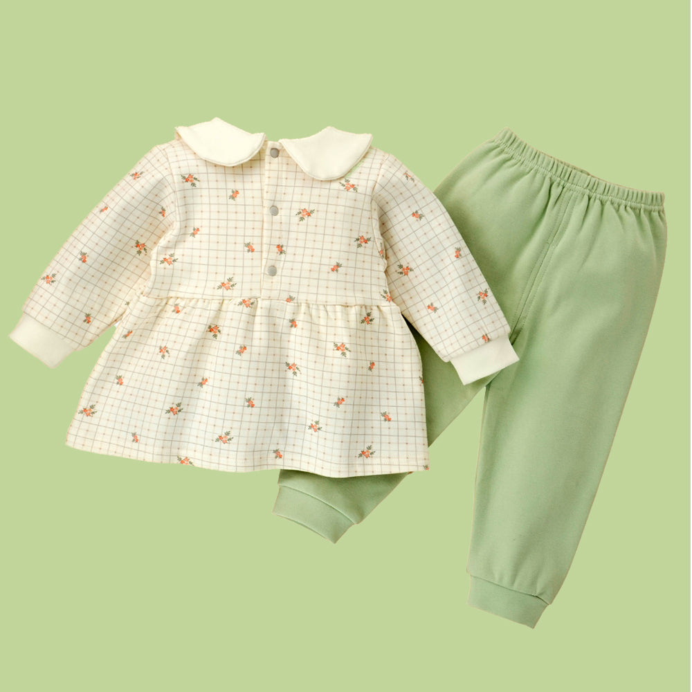 2pcs Light Green Little Florals and Bows Long Frock style Top with matching full Pants