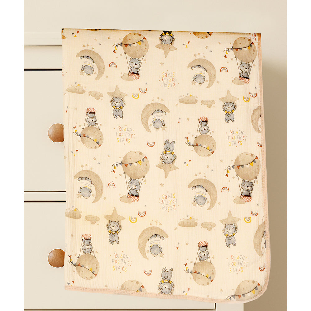 Tedddy Stars muslin cotton blanket with 2 matching Napkins for Newborn & Infants
