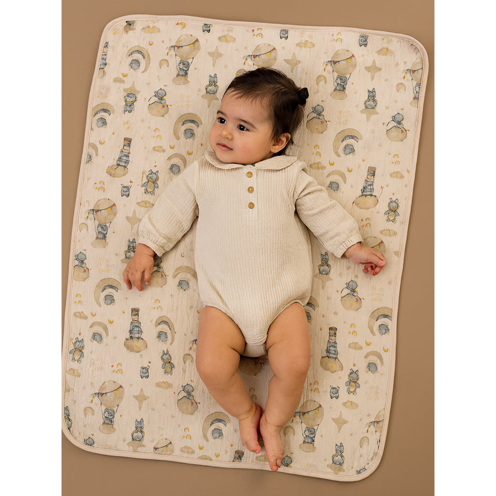 Tedddy Stars muslin cotton blanket with 2 matching Napkins for Newborn & Infants