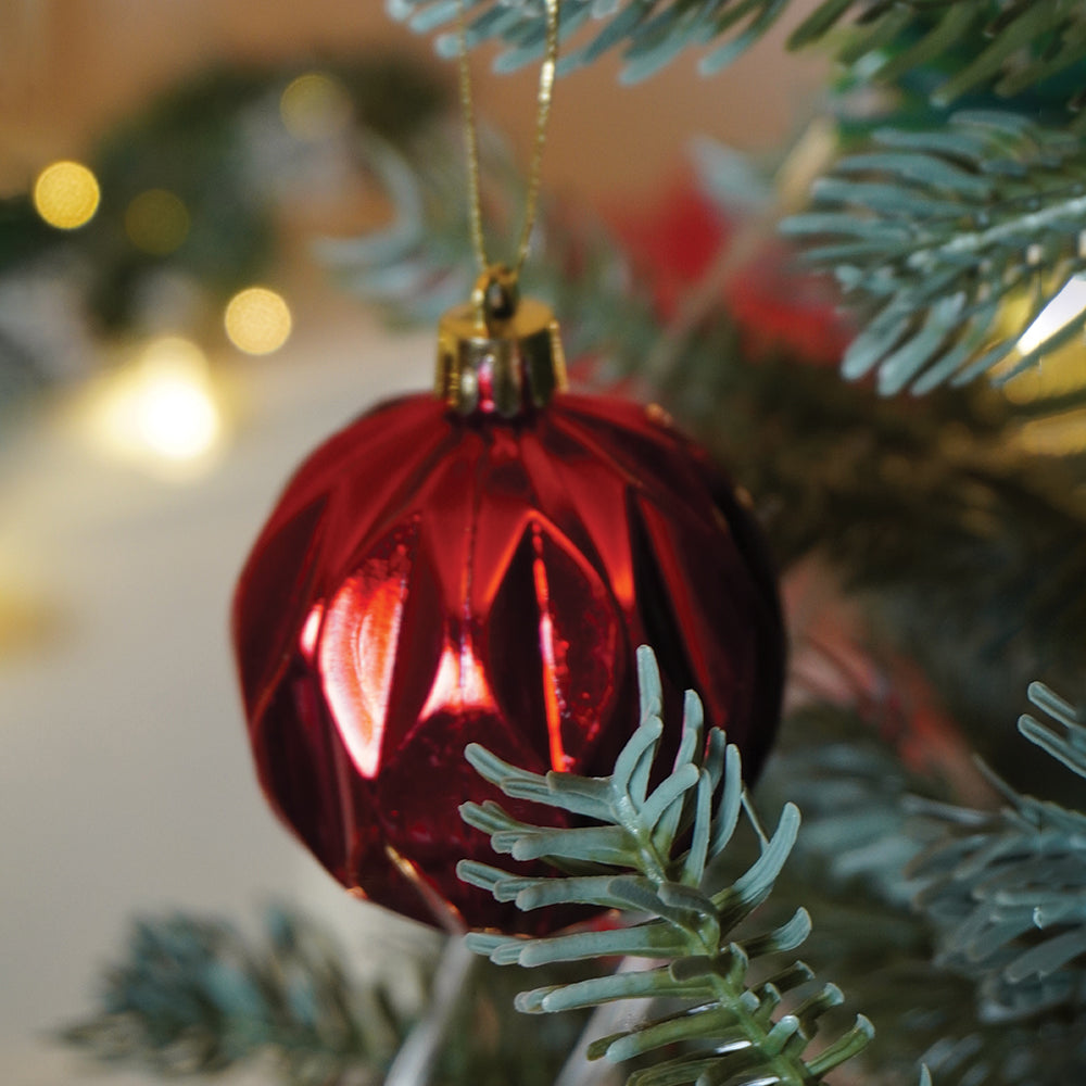 26 pcs Gold Lid Shimmer Red & White themed Christmas Balls tree hanging, XMAS Decoration set.