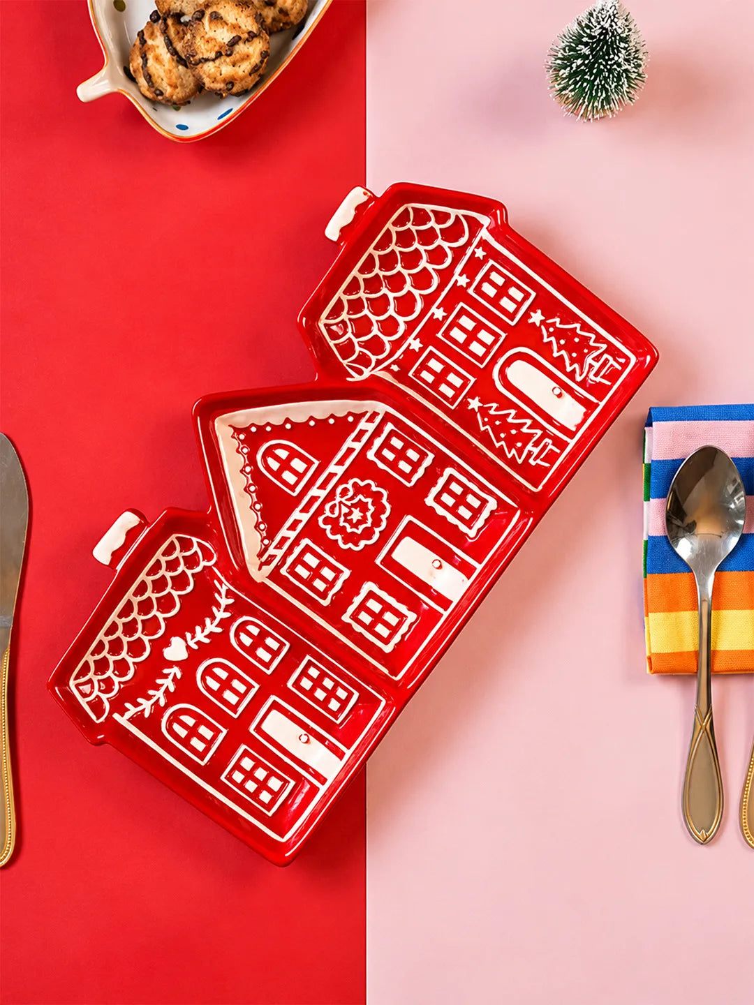 Red gingerbreadhouse 3 sections Christmas ceramic serving tray