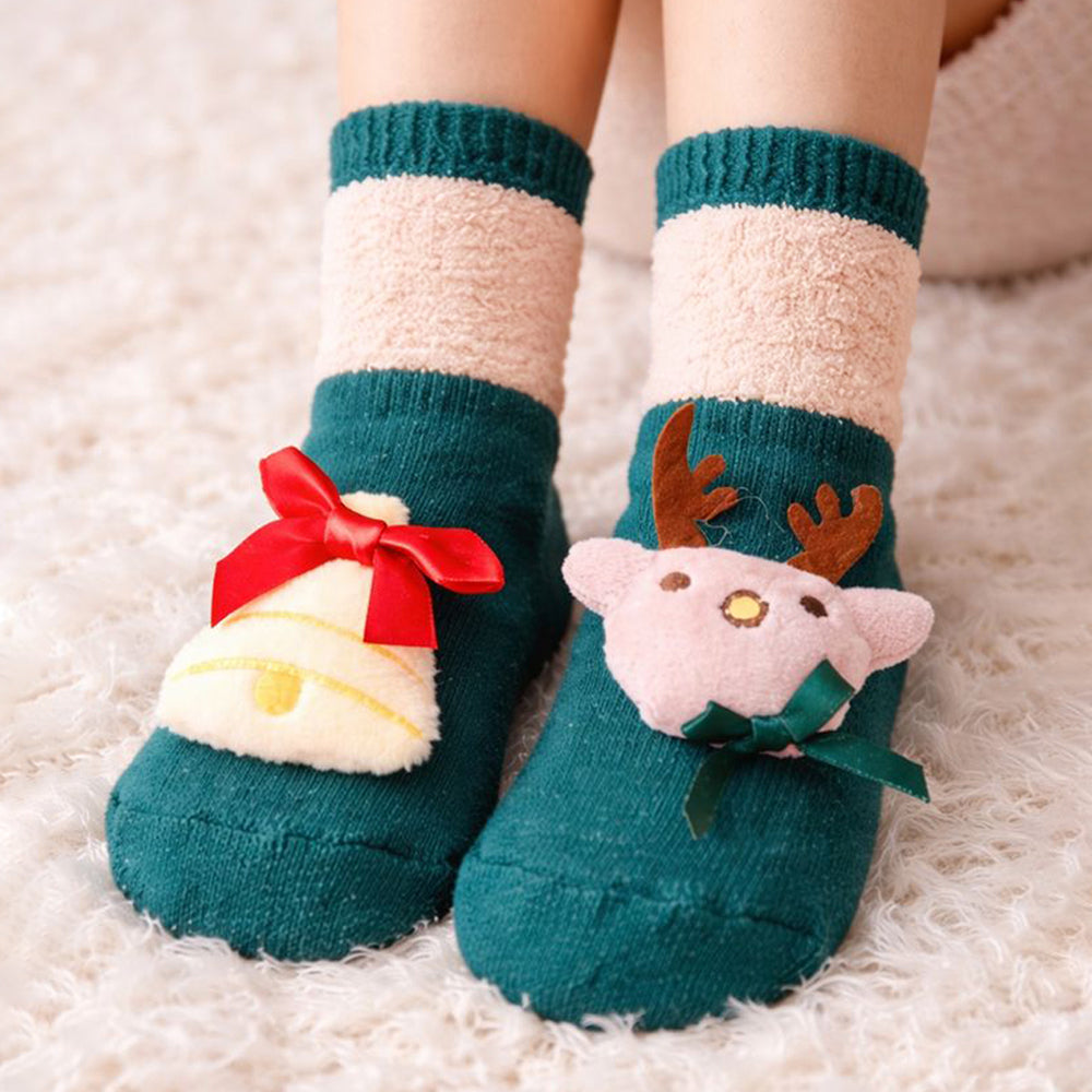 Green Reindeer & Bell Christmas Themed Ankle Length Socks For Kids