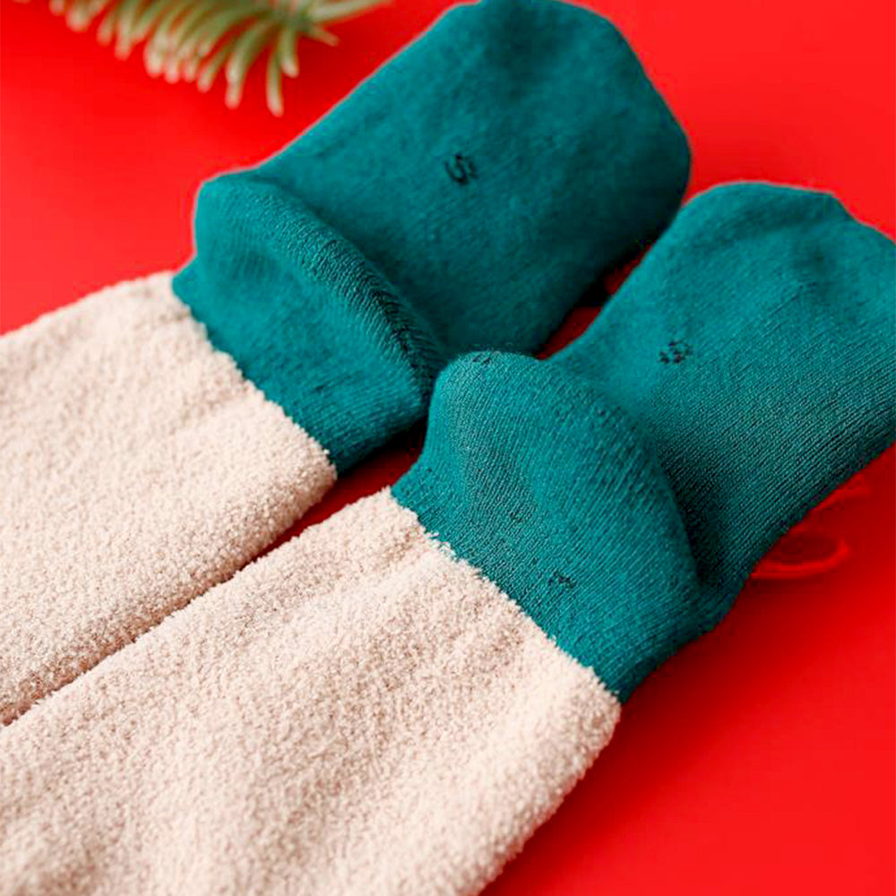 Green Reindeer & Bell Christmas Themed Ankle Length Socks For Kids