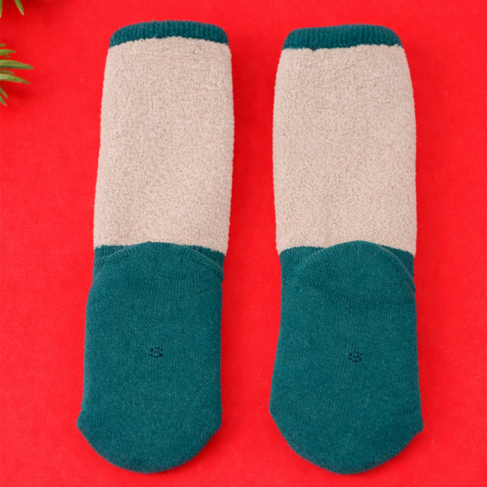 Green Snowman & Tree Christmas Themed Ankle Length Socks For Kids