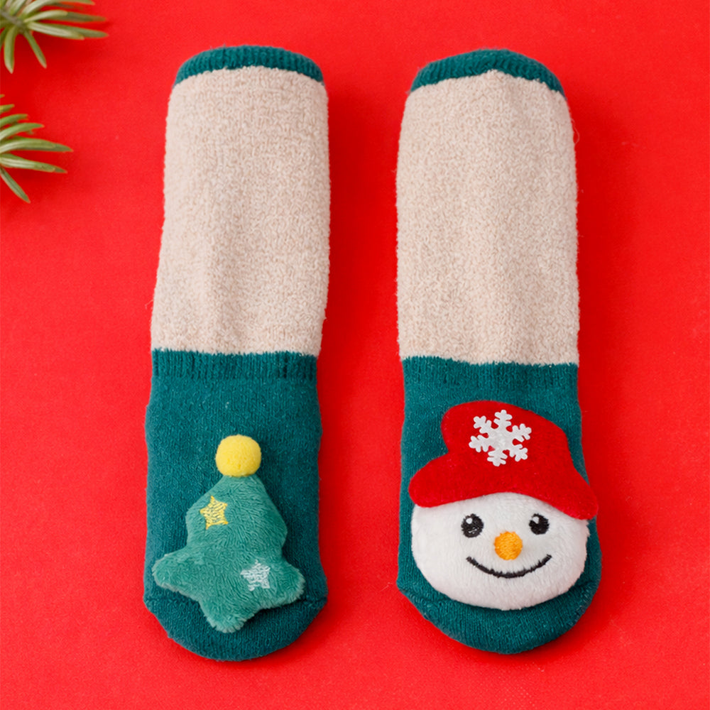 Green Snowman & Tree Christmas Themed Ankle Length Socks For Kids