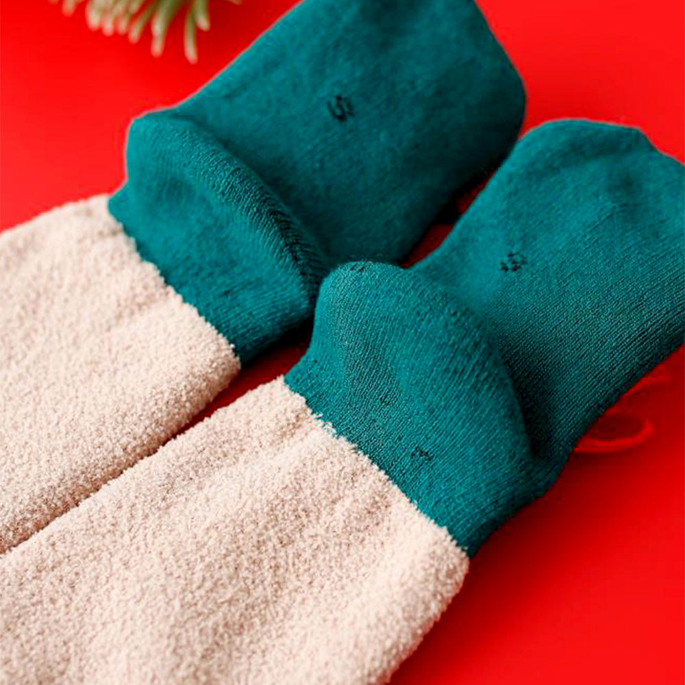 Green Snowman & Tree Christmas Themed Ankle Length Socks For Kids