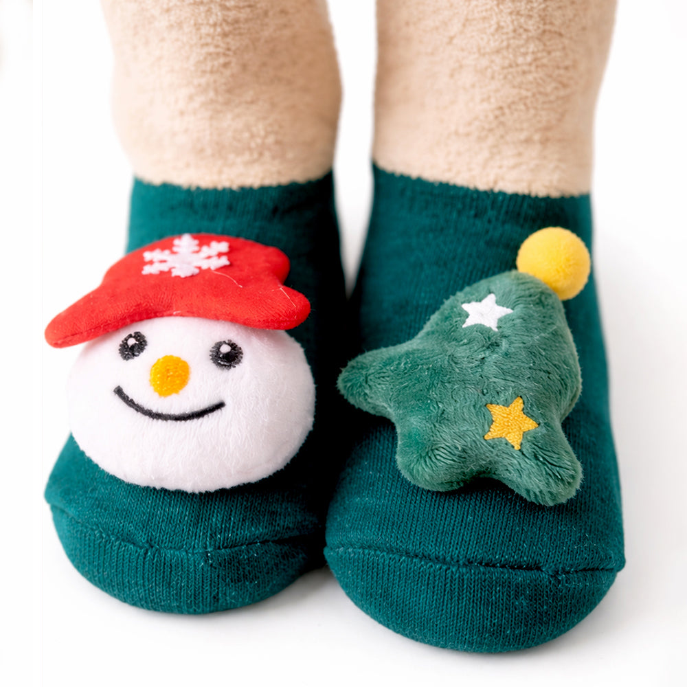 Green Snowman & Tree Christmas Themed Ankle Length Socks For Kids