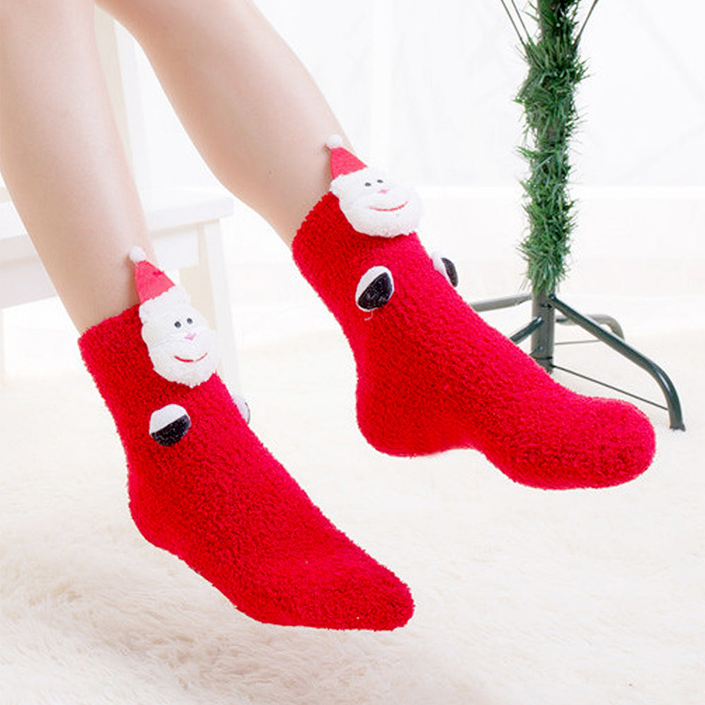 Red Santa Eyes -Xmas Tree Theme Woolen Christmas Socks For Kids