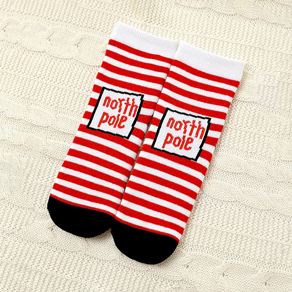 Red Green White Themed Christmas Ankle Socks Set Of 5 Pcs