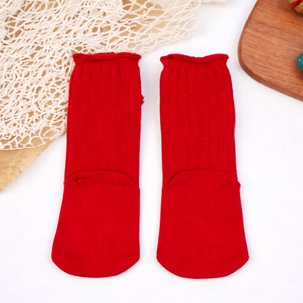 Red Santa & Mittens Christmas Themed Ankle Length Socks For Kids