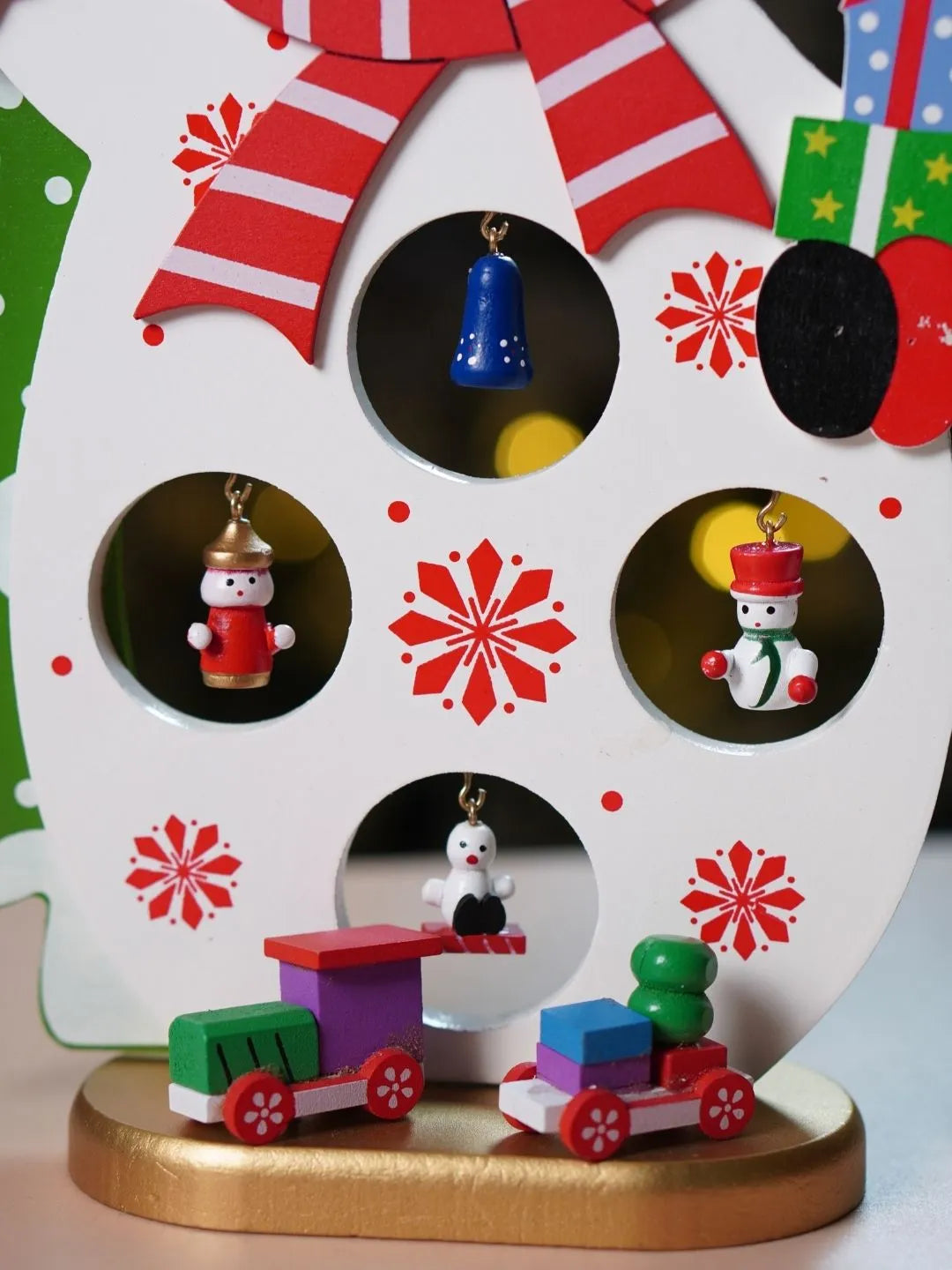 DIY Snowman Wooden Christmas figurine Table Décor with Hanging Miniatures & Toy Train, Xmas gifts for Kids