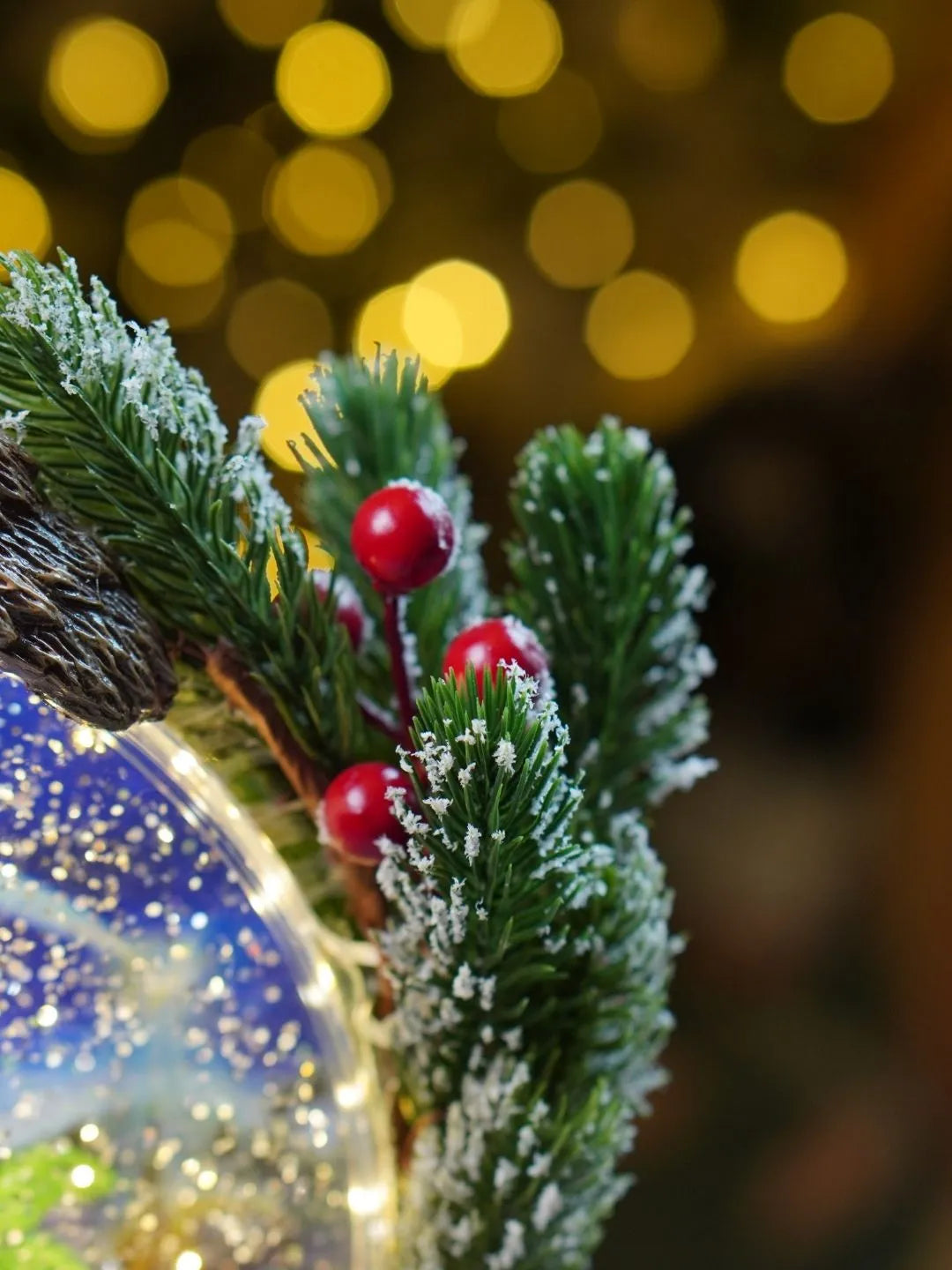 Holy Family Gold Globe, with Musical Glitter Water and Lights, Christmas Home Décor