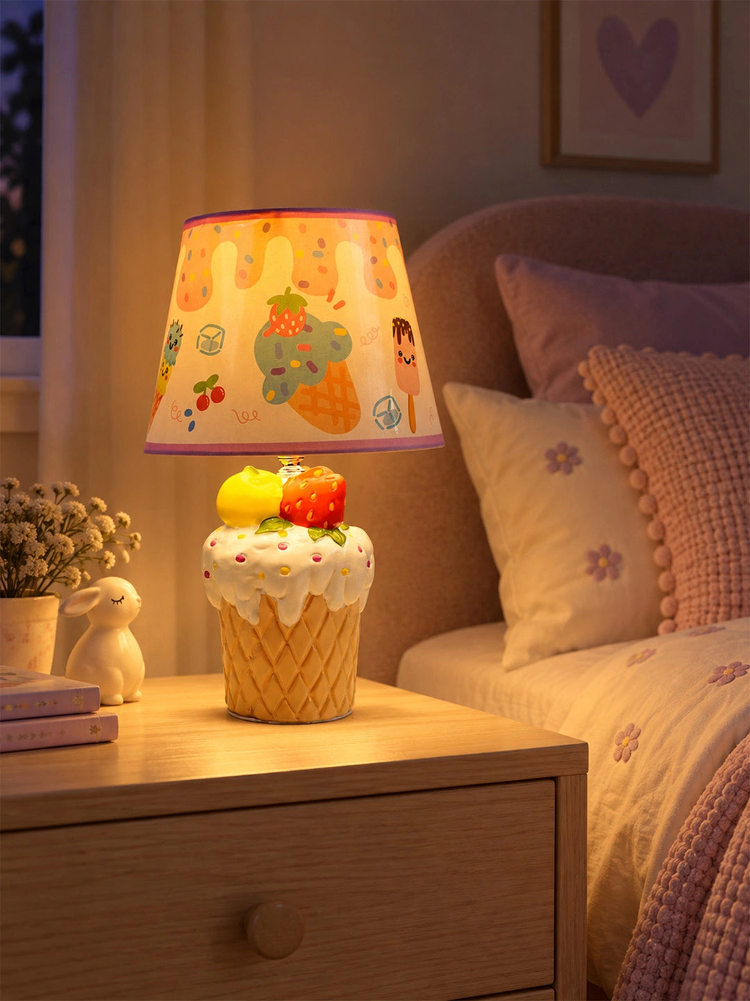 White ceramic Ice Cream side Bed Table Lamp, Kids Room Decor