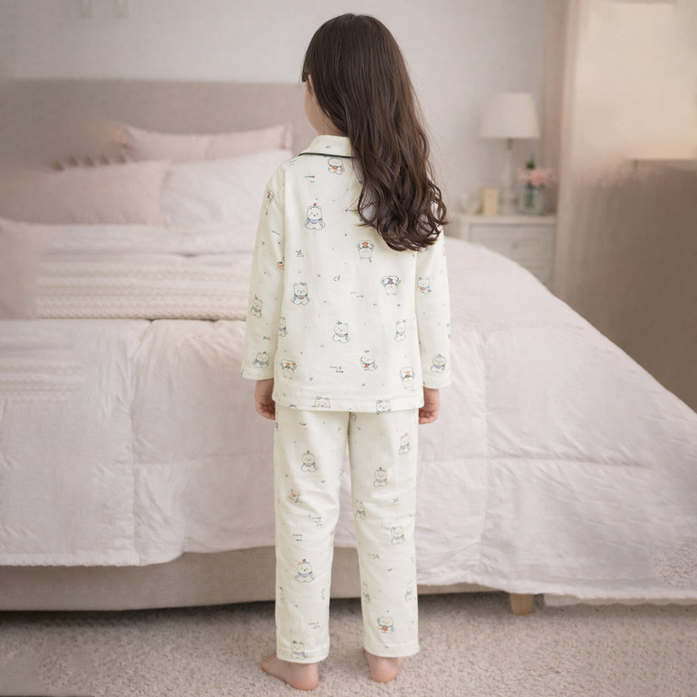 Kittens holding Heart Soft Winter Nightsuit for kids