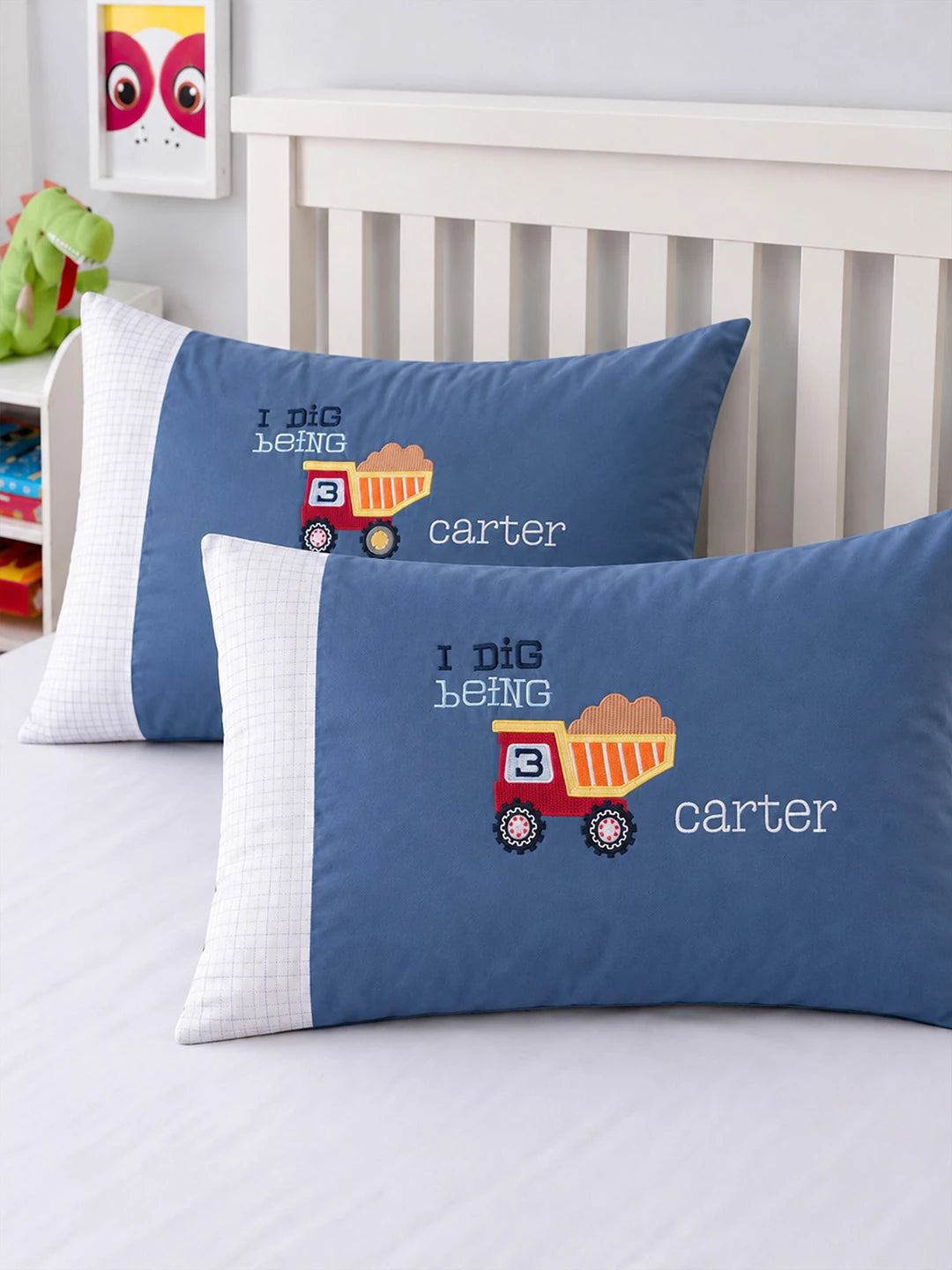 4 pcs Red Tractor theme, Luxe Embroidered collection of Double Bed Comforter, flat bedsheet, 2 pillow covers entire Bedding Set for King Size Bed.