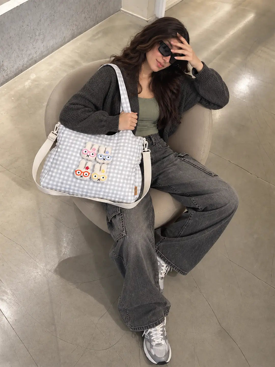 Grey Gingham Checks 3D Glasses Bunny stylish & casual Tote Bag for Teens & Adults