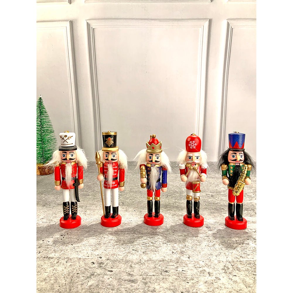 Royal theme, set of 5 wooden Nutcrackers , Christmas Tree Ornaments - Little Surprise BoxRoyal theme, set of 5 wooden Nutcrackers , Christmas Tree Ornaments