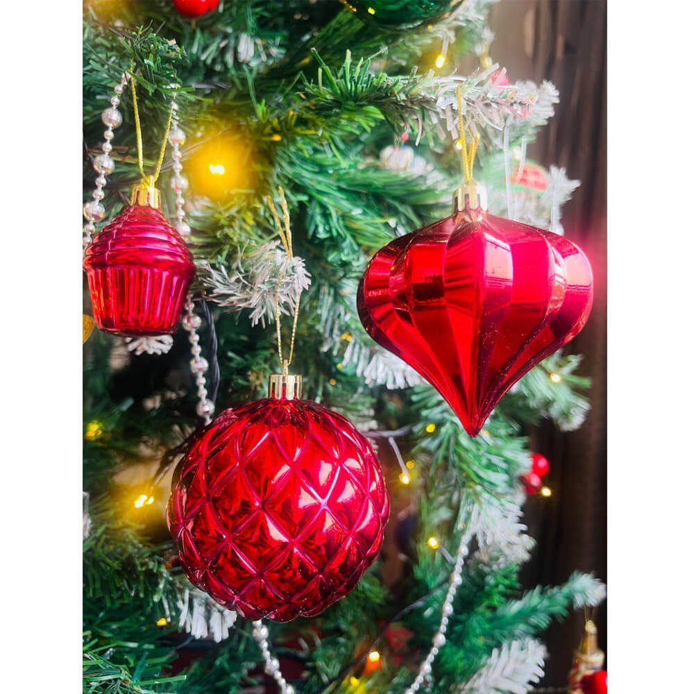 40 pcs Deep Shiny Red Theme Hanging Christmas Tree Ornaments