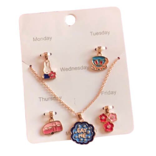 5 pcs Pendant Charms with Chain Set - Little Surprise Box5 pcs Pendant Charms with Chain Set