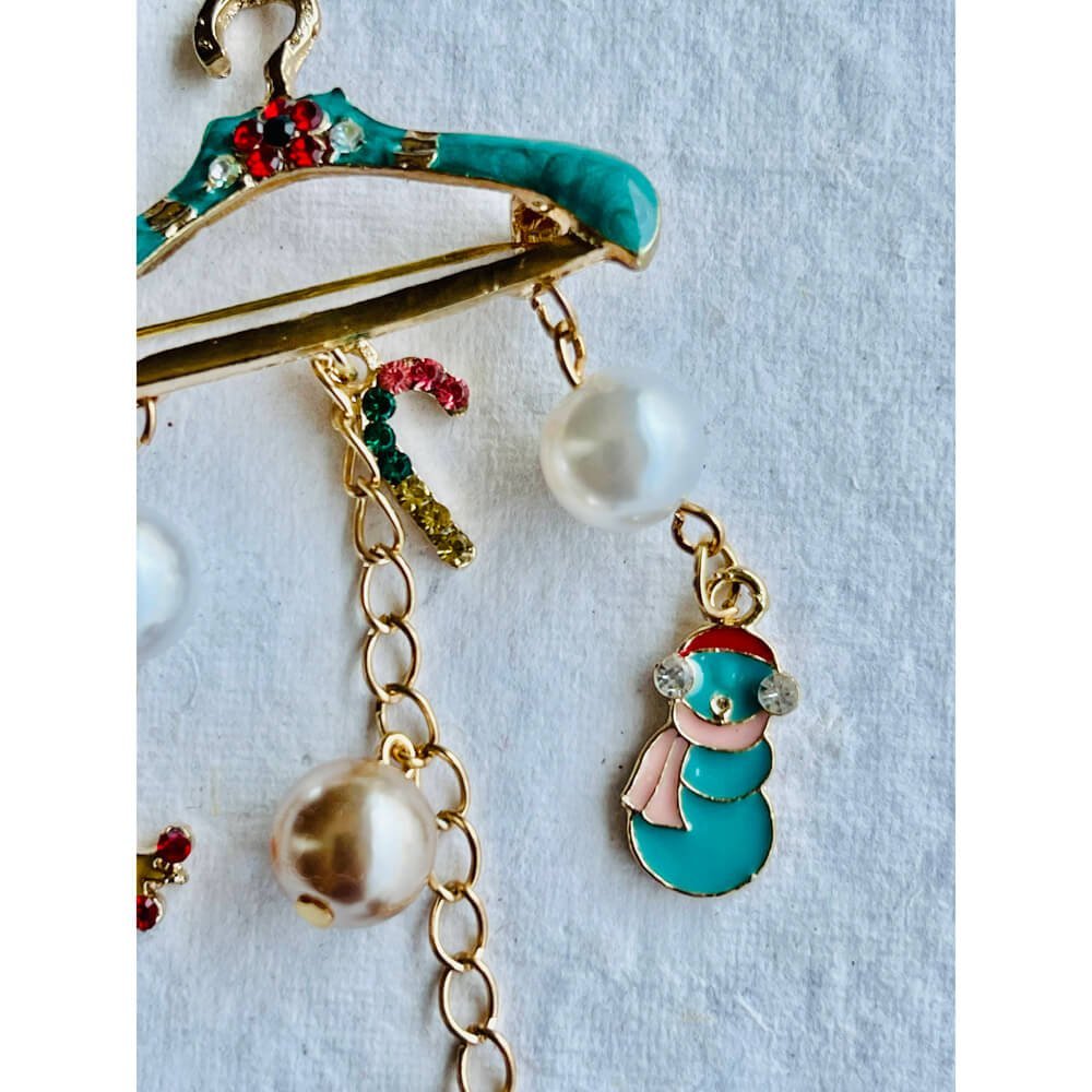 Christmas Broach Accessories Hanger Style Party wear