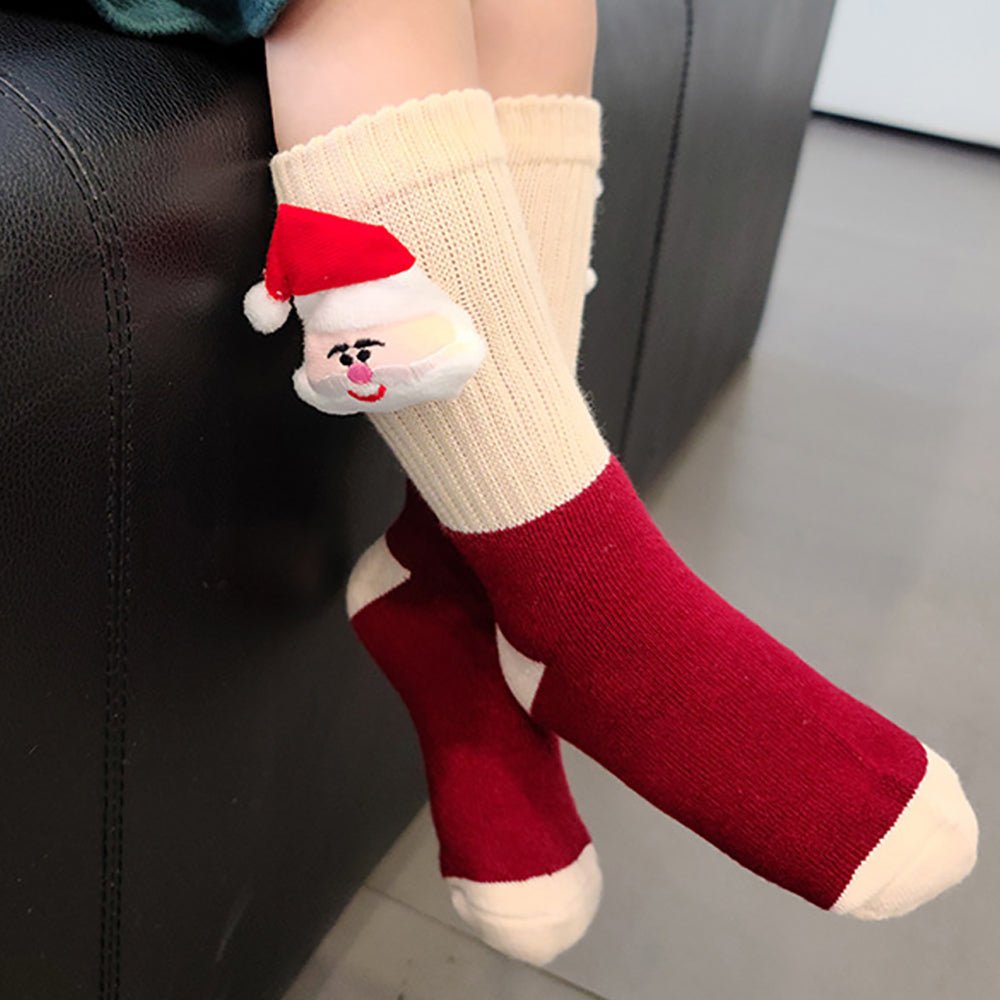 Cream & Red Santa, 3d Pop up chrsitmas Ankle length socks for kids - Little Surprise BoxCream & Red Santa, 3d Pop up chrsitmas Ankle length socks for kids