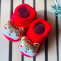 Golden Meow Cat christmas themed Booties/Socks for Christmas Party, 0-12 months - Little Surprise BoxGolden Meow Cat christmas themed Booties/Socks for Christmas Party, 0-12 months