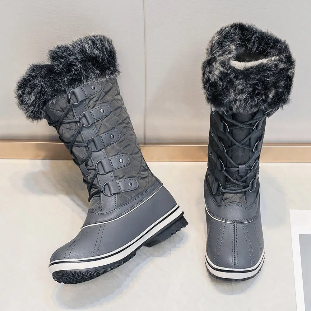 Grey Criss Cross Women Winter/Snow Boots