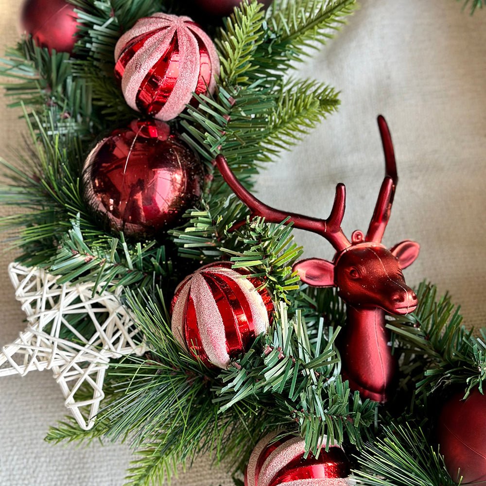Maroon Reindeer Artifical Wreath for Wall,Door and Tree Décor - Little Surprise BoxMaroon Reindeer Artifical Wreath for Wall,Door and Tree Décor