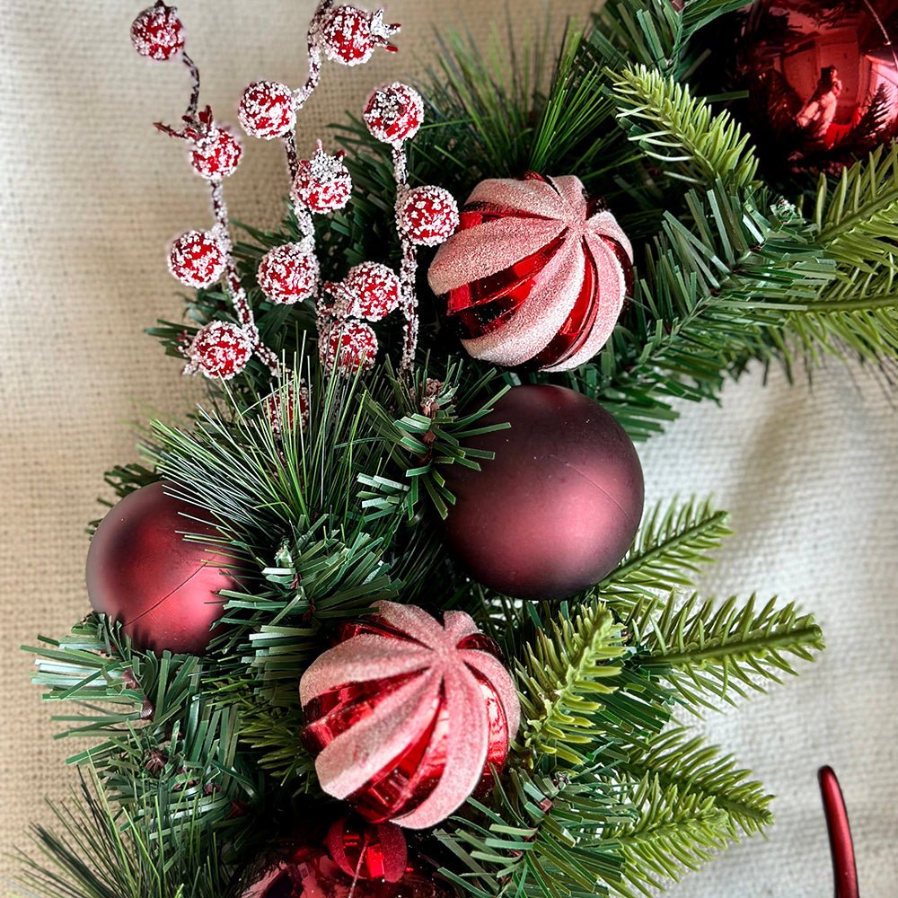 Maroon Reindeer Artifical Wreath for Wall,Door and Tree Décor - Little Surprise BoxMaroon Reindeer Artifical Wreath for Wall,Door and Tree Décor
