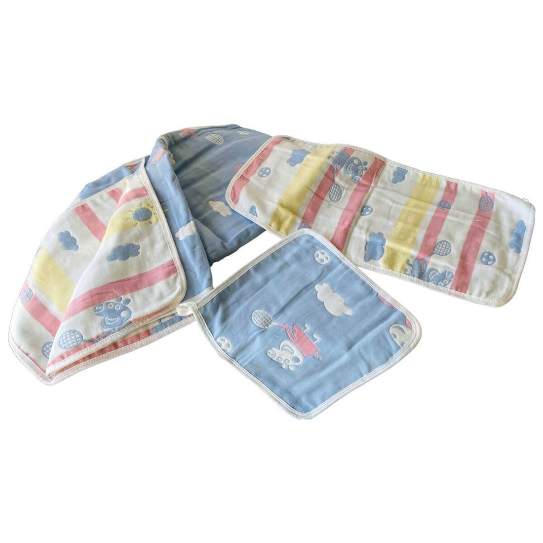 Oink Oink Peppa (Blue) 3 pcs Combo of Muslin Blanket, Square Napkin and Burp Napkin Set - Little Surprise BoxOink Oink Peppa (Blue) 3 pcs Combo of Muslin Blanket, Square Napkin and Burp Napkin Set