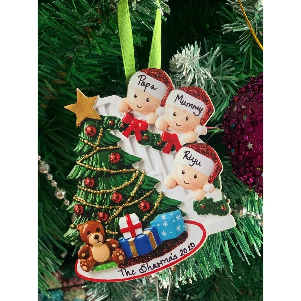 Personalized Wooden Family Tree Ornament (Family of 3) - Little Surprise BoxPersonalized Wooden Family Tree Ornament (Family of 3)