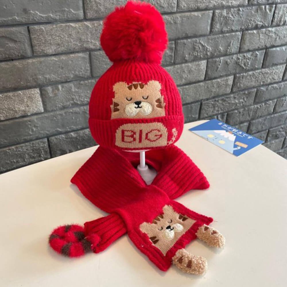 Red Bear woven Stretchable Woolen Winter Cap for Kids with Matching Neck Muffler Set (3-10yrs) - Little Surprise BoxRed Bear woven Stretchable Woolen Winter Cap for Kids with Matching Neck Muffler Set (3-10yrs)