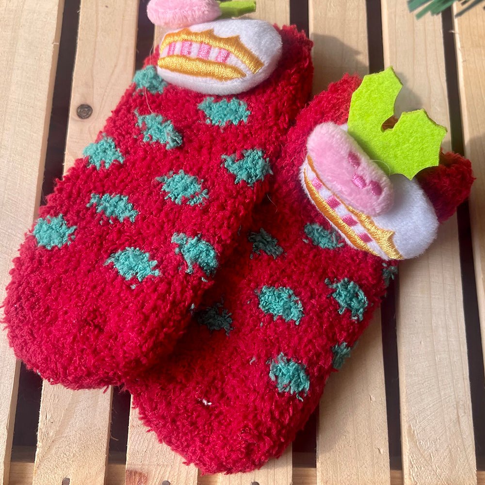 Red Xmas Cake theme Woolen Christmas Socks for Infants (0-12) months - Little Surprise BoxRed Xmas Cake theme Woolen Christmas Socks for Infants (0-12) months