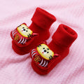 Shimmer Red Lucky Chinese New Year Cat christmas themed Booties/Socks  for Christmas Party, 0-12 months - Little Surprise BoxShimmer Red Lucky Chinese New Year Cat christmas themed Booties/Socks  for Christmas Party, 0-12 months